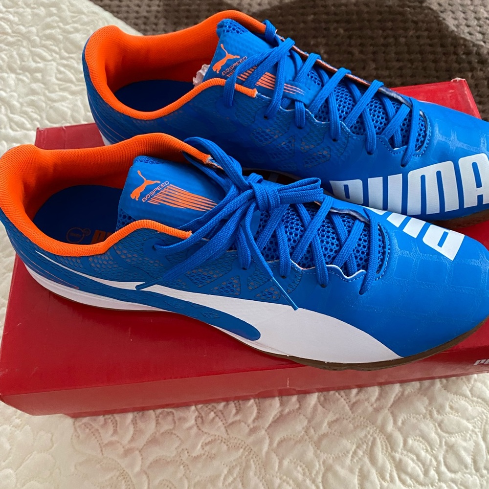 New men’s puma trainers size 12